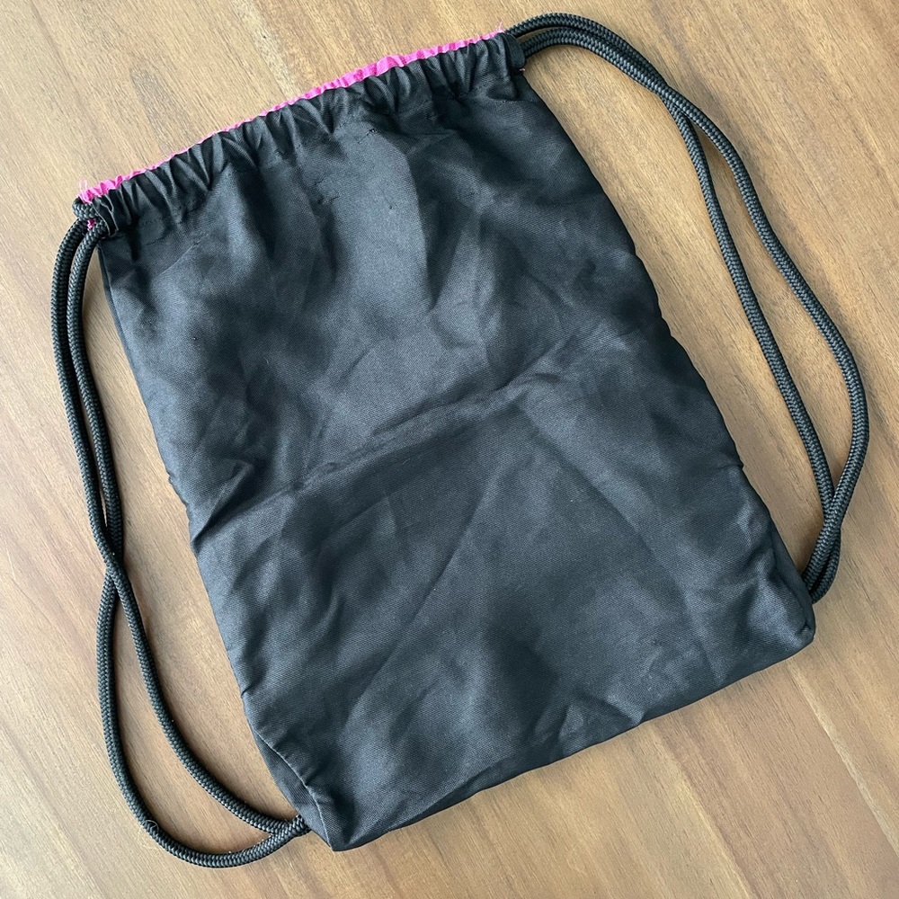 Adidas Drawstring Bag - Picture 9 of 9